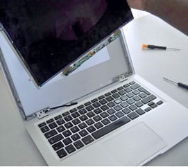 macbook screen repair service